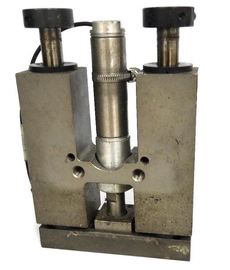 Used LOT OF 2 NUMATICS SH07501LB1ZCS4 SH SER. LINEAR SLIDE W/ 0750D01-01A-73 CYLINDER