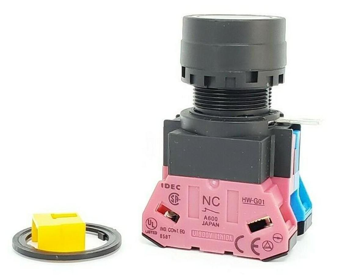 Used NIB IDEC HW1B-M111-B PUSHBUTTON SWITCH HW1BM111B