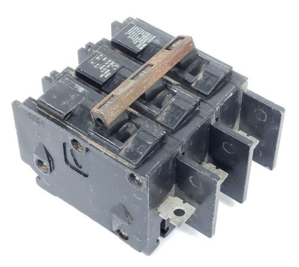 Used ITE SIEMENS BQ3B015 CIRCUIT BREAKER 15A 3 POLE HACR 240V BQ