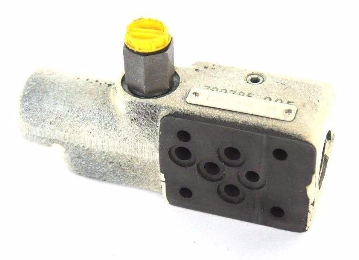 Used BOSCH 799785-005 HYDRAULIC CONTROL VALVE 799785005 L00928580C26