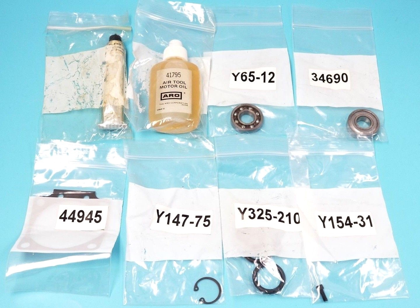 Used LOT OF ASSORTED NEW ARO SERVICE PARTS 41795 41954 44948 35963 45304 45175 59378