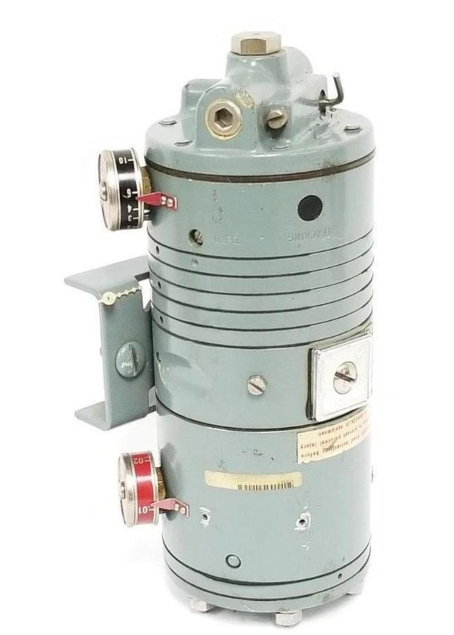 Used SIEMENS / MOORE NULLMATIC CONTROLLER (UNKNOWN PART NUMBER)