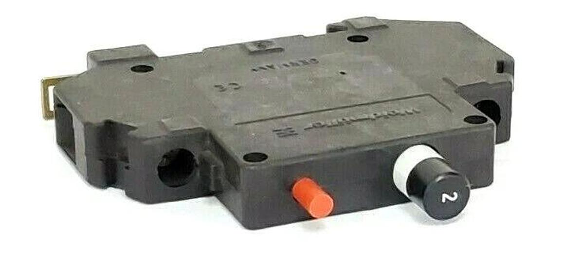 Used WEIDMULLER 9101503500 THERMAL MAGNETIC CIRCUIT BREAKER 2A 1-POLE