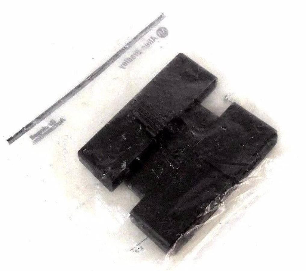 Used NEW ALLEN BRADLEY 77153-146-54 MEMORY CARD RETAINER KIT 7715314654