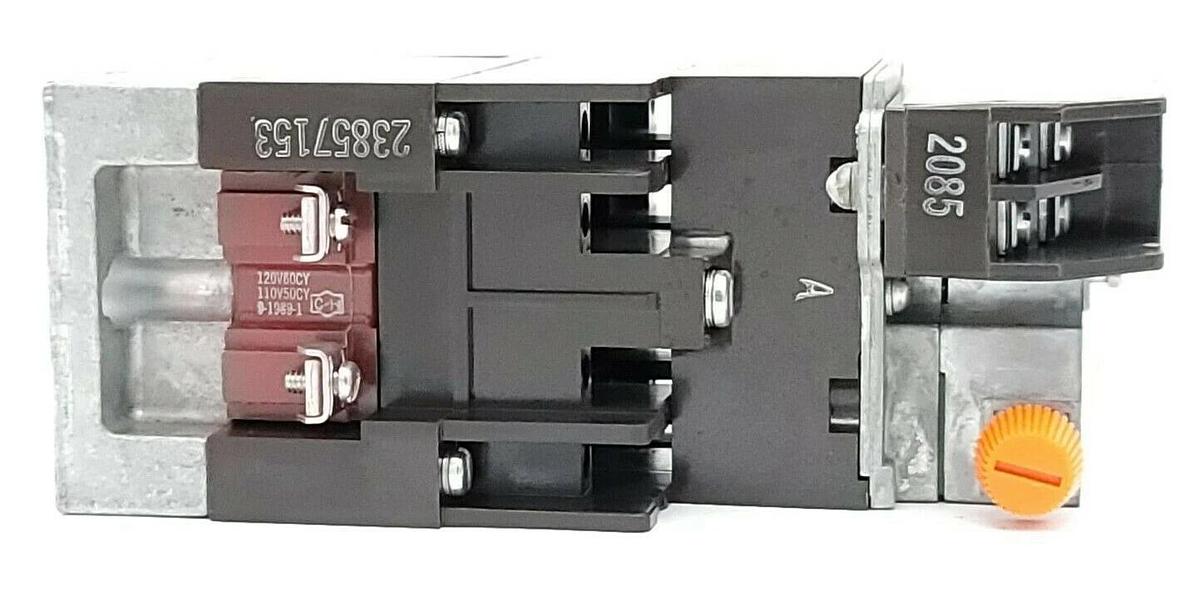 NIB EATON CUTLER HAMMER D26MR005A TYPE "M" RELAY W/ TIMER ATTACH. 600V