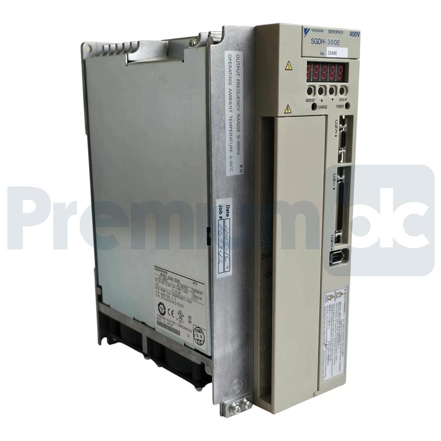 Yaskawa SGDH-30DE / SGDH30DE Sigma II Servopack Amplifier 3kW 400V 11.9A NSNP