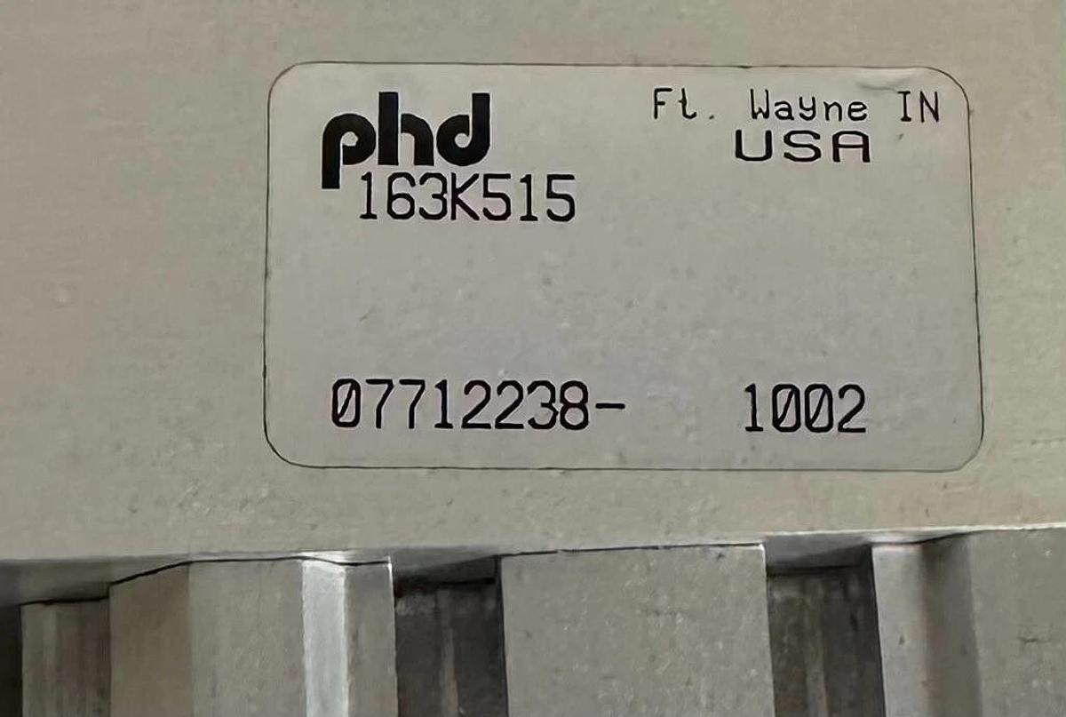 NEW PHD INC 163K515 LINEAR SLIDE RAIL CYLINDER W/ 6724-1 SENSORS