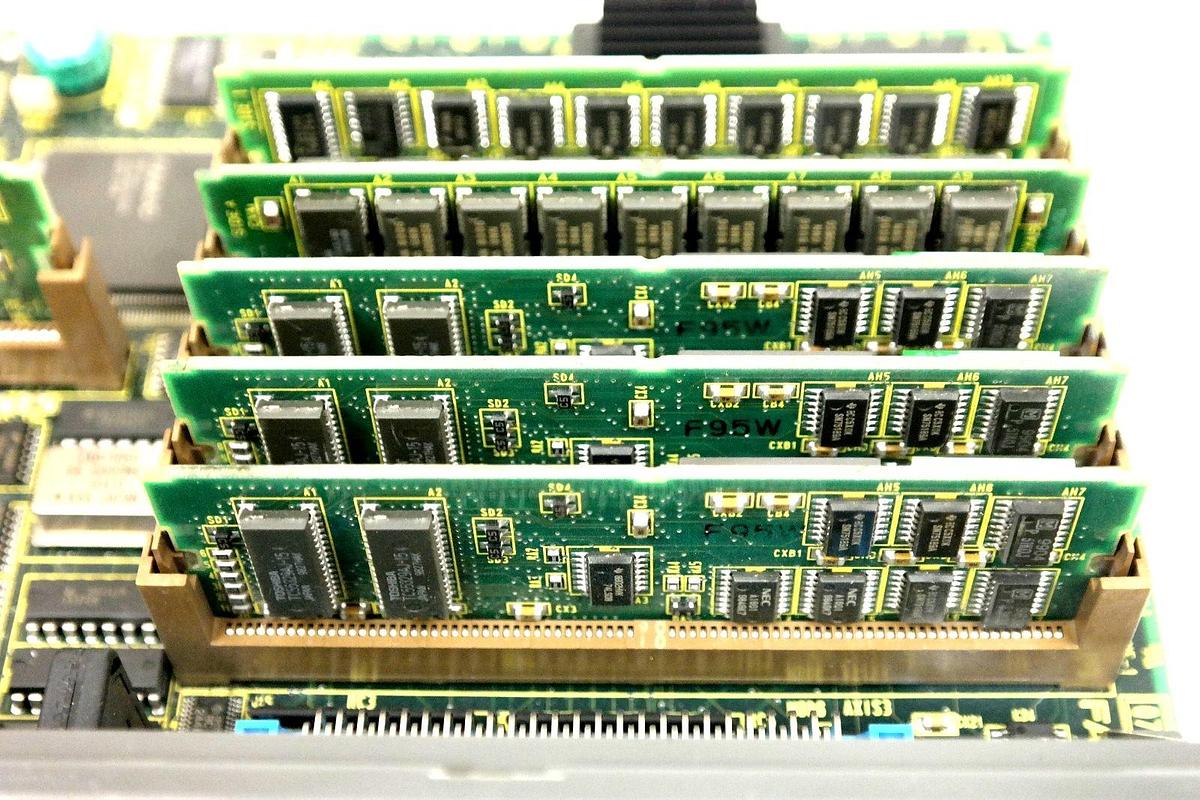 Used NEW FANUC A16B-3200-0040/07D PC BOARD MAIN CPU A16B-3200-0040 W/ SISTER BOARDS