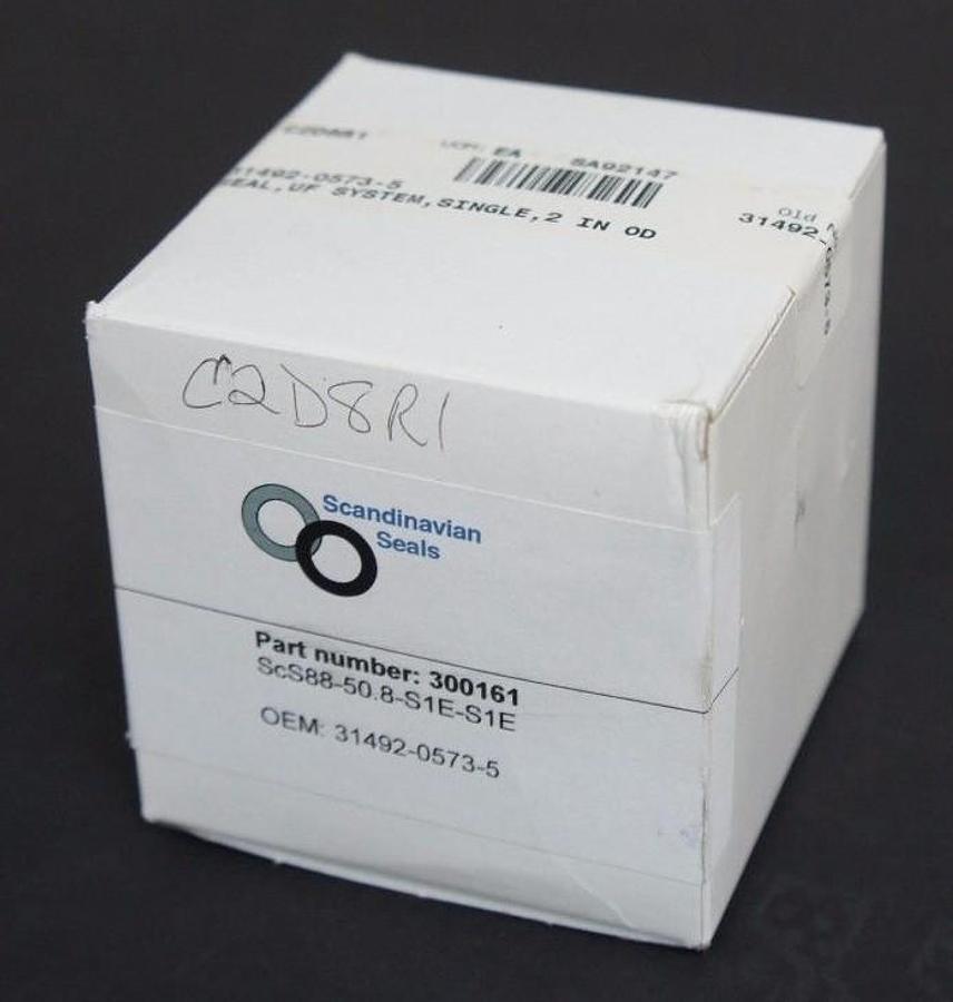 NIB SCANDINAVIAN SEALS 300161 SEAL KIT SCS88-50.8-S1E-S1E OEM 31492-0573-5