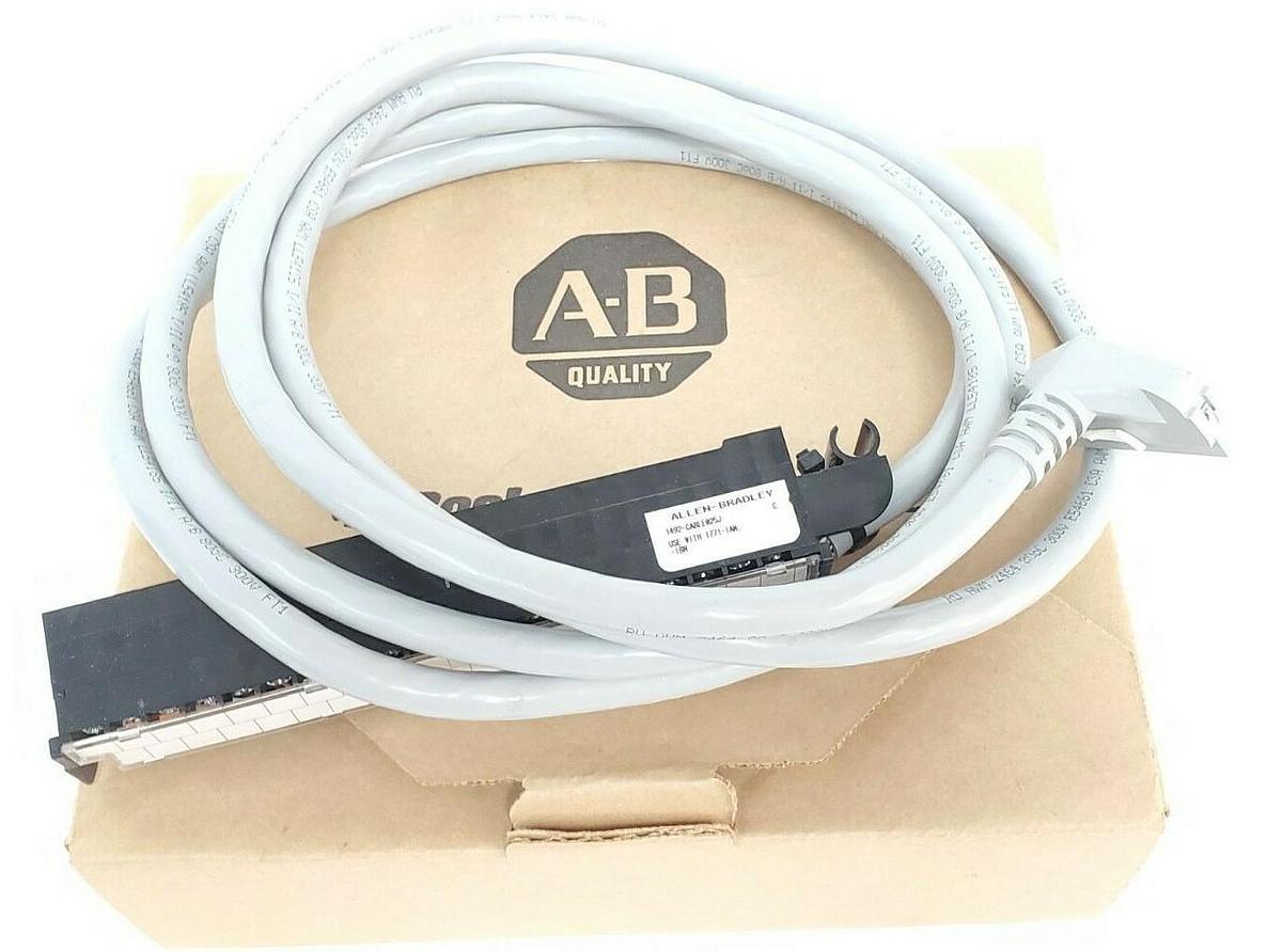 Used NEW ALLEN BRADLEY 1492-CABLE025J PRE-WIRED CABLE SER. C 2.5M 1492CABLE025J