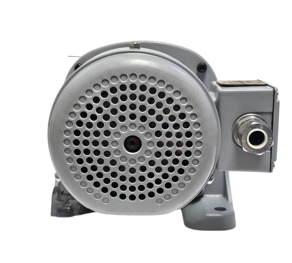 Nissei GTR G3L32N600-BBH1 1-Phase Induction Gearmotor Parallel Shaft Ratio 600:1