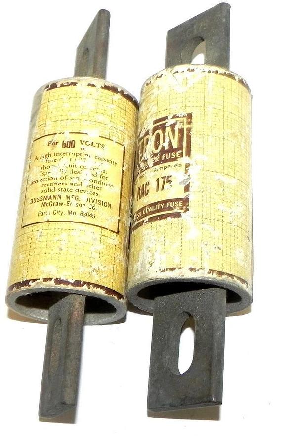 Used LOT OF 2 BUSSMANN KAC 175 TRON RECTIFIER FUSES KAC175
