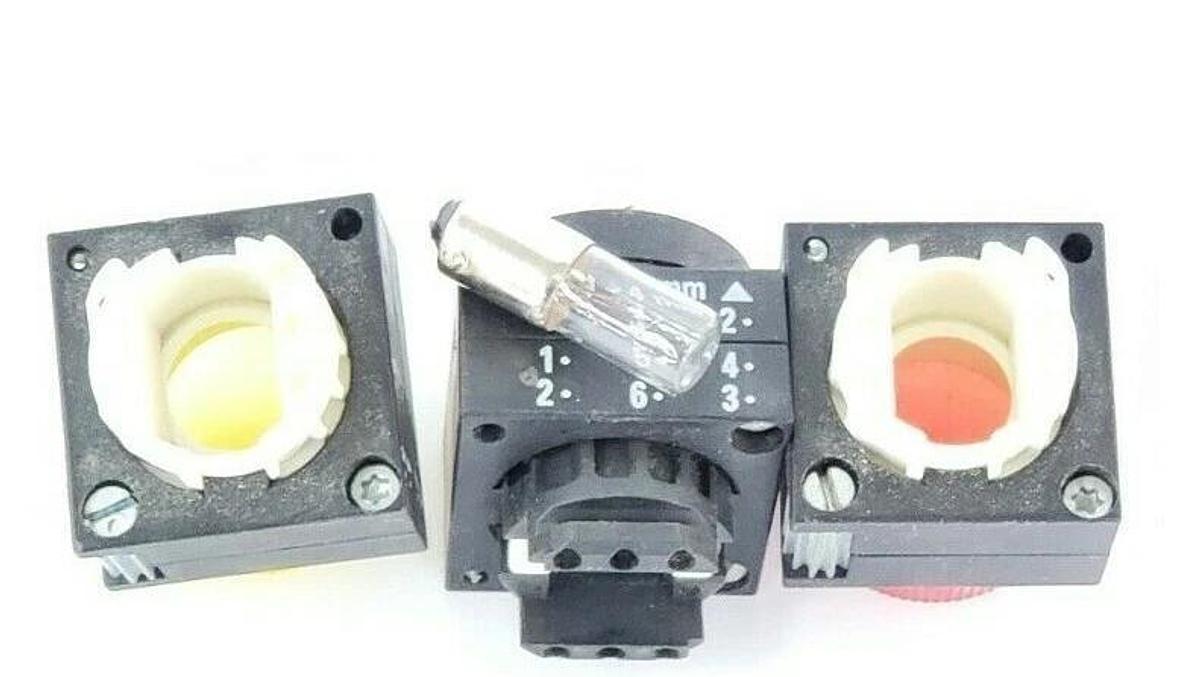 Used LOT OF 3 GENERIC PUSHBUTTONS / INDICATOR LIGHT COVERS