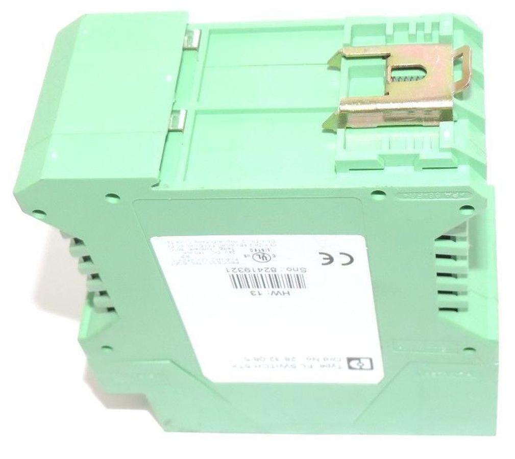 Used PHOENIX CONTACT FL SWITCH 5TX ORD. NO. 2832085 HW: 13