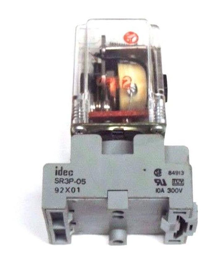 Used LOT OF 2 IDEC SR3P-05 RELAY SOCKETS W/ POTTER & BRUMFIELD KRP-14AG-120 RELAYS