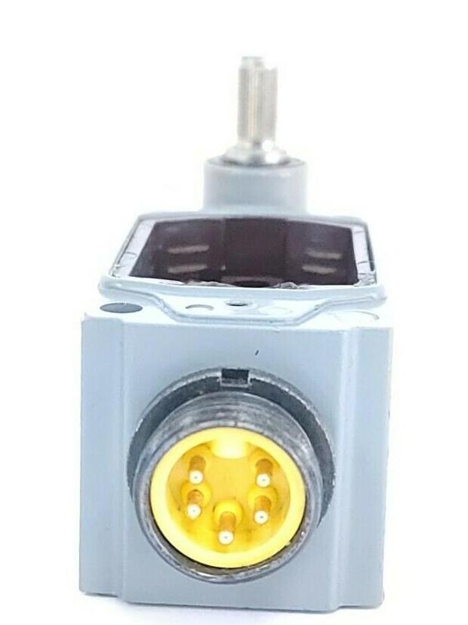 Used NEW ALLEN BRADLEY Z-16065 OPERATOR HEAD W/ BODY RECEPTACLE Z16065