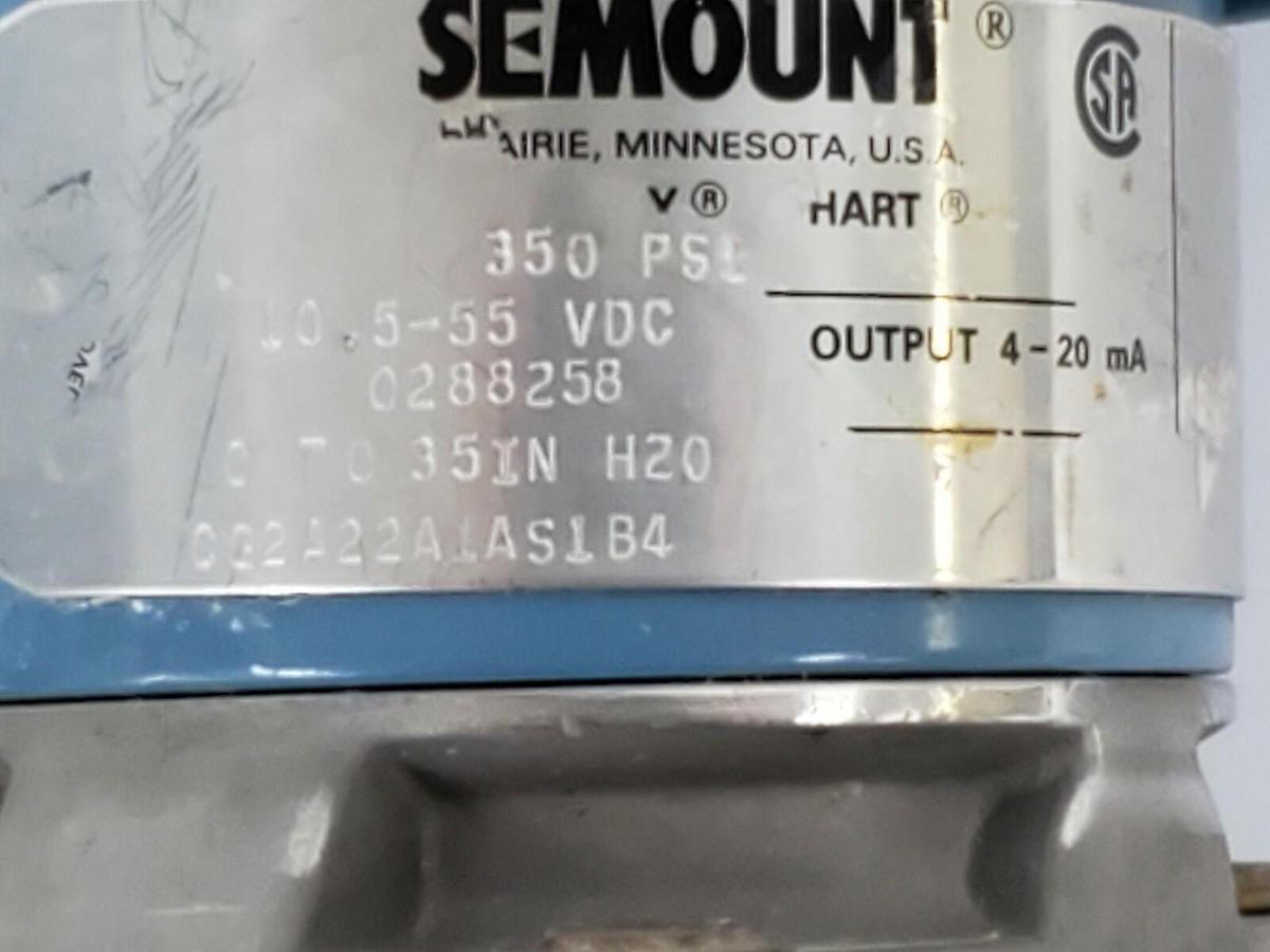Used NIB EMERSON FISHER ROSEMOUNT CG2A22A1AS1B4 PRESSURE TRANSMITTER W/SENSOR