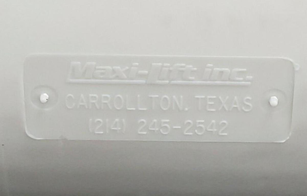 Used NEW MAXI-LIFT INC. 18x10 MAXI TUFF AA BUCKET