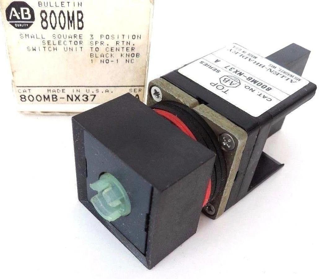 NEW ALLEN BRADLEY 800MB-NX37 SWITCH BASE & TOP SER. A (MISSING SELECTOR HANDLE)