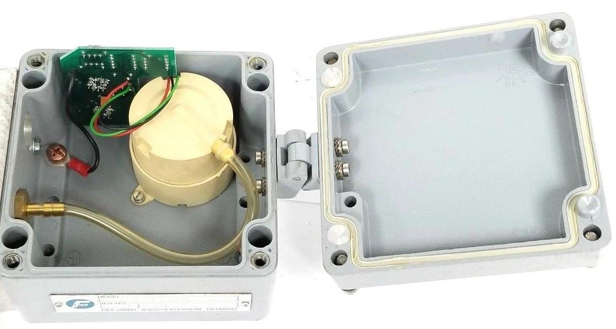 Used FIFE GMBH 536178-001 JUNCTION CONTROL BOX R-DEA1.012 , LS-534-003