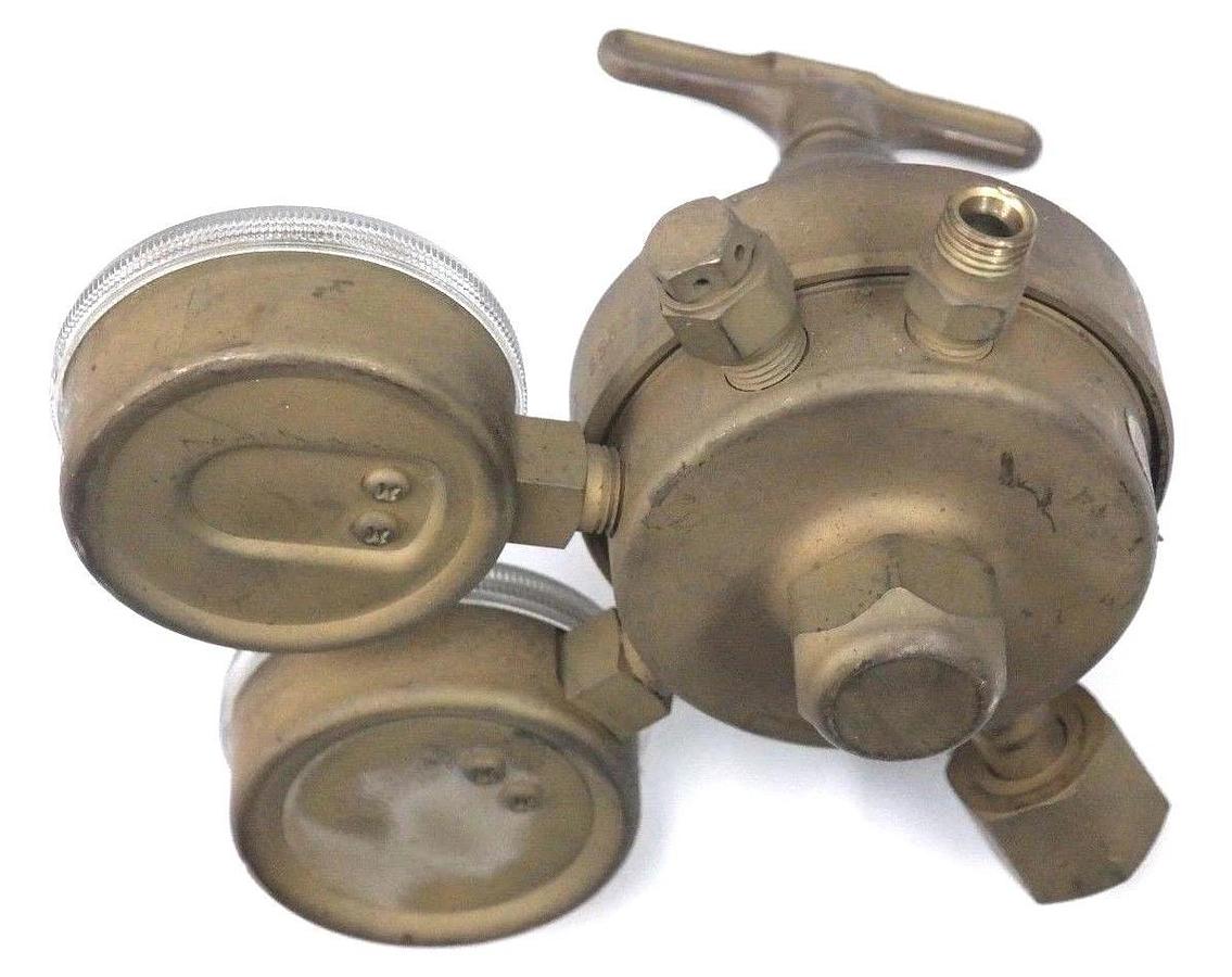 Used VICTOR EQUIPMENT SR400D REGULATOR 2372958 W/ GAUGES