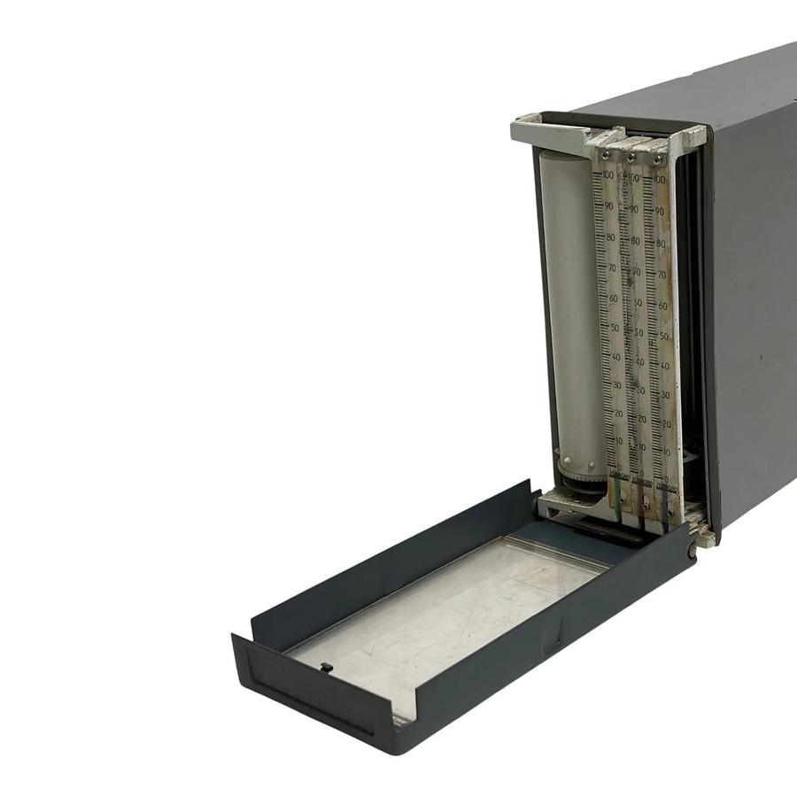 Used Foxboro G0116DX Rev D Vertical Indicator Display Chassis Module G0116DT-B 120V