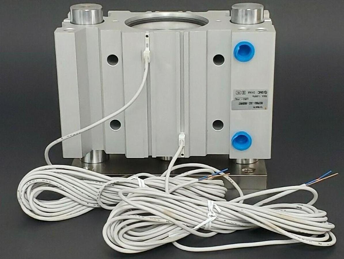 Used NEW SMC MGPM63-30Z-M9BWVZ MGP-Z SERIES CYLINDER MGPM6330ZM9BWVZ MAX. 1.0MPa
