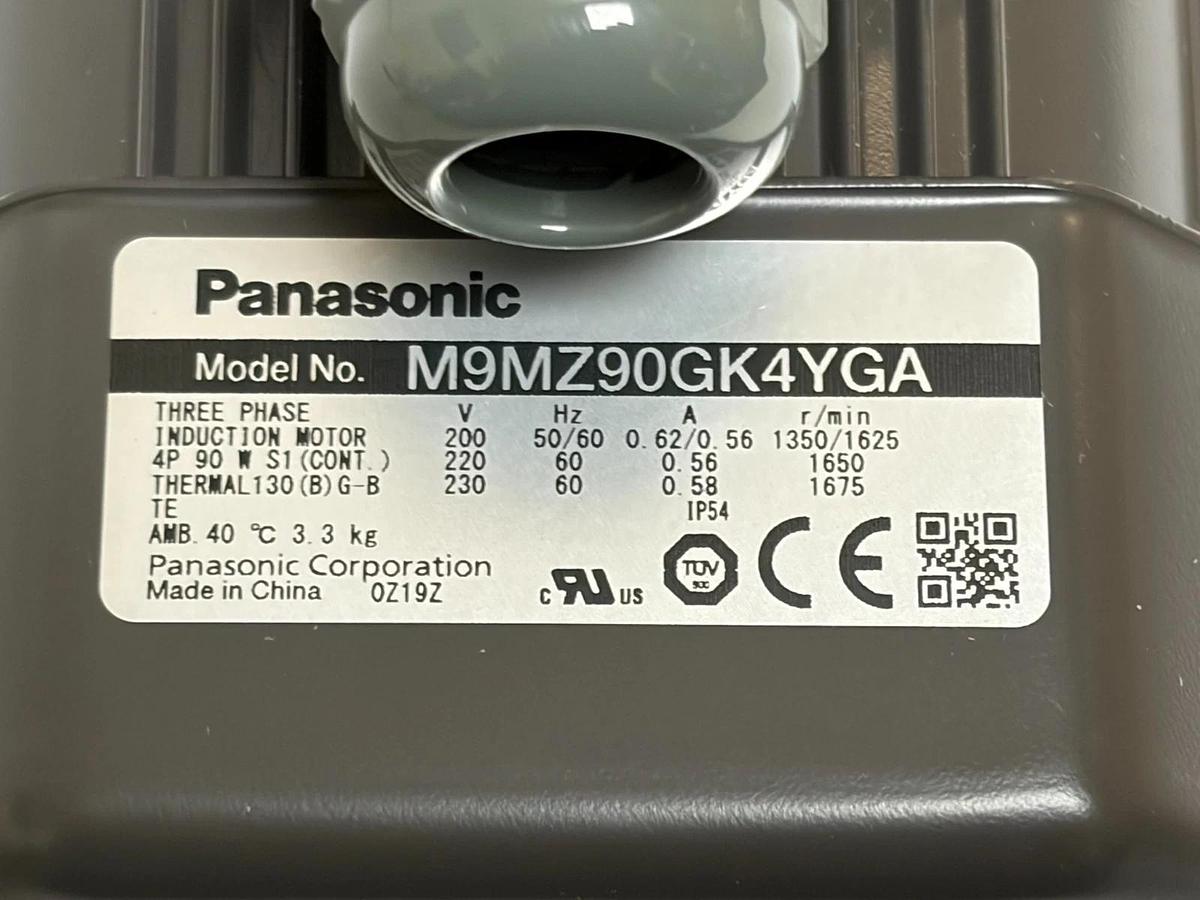 Panasonic M9MZ90GK4YGA Induction Motor with MZ9G15B Gear Head 90W 3 Phase