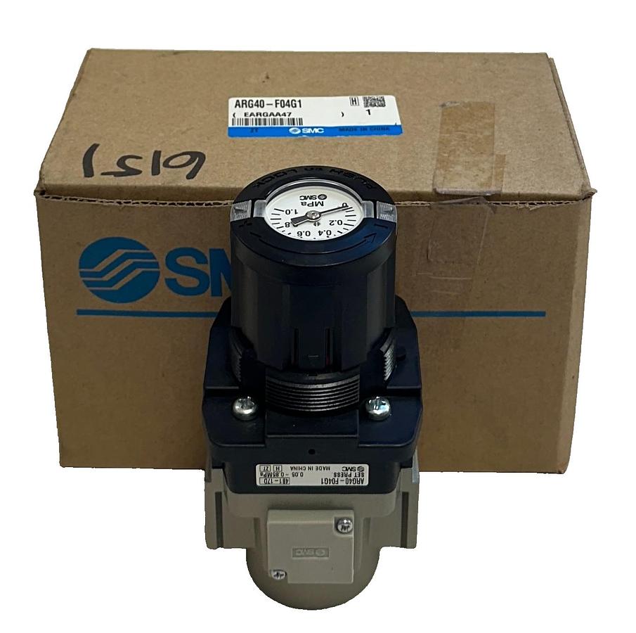 Used SMC ARG40-F04G1 / ARG40F04G1 ARC REGULATOR GAUGE-HANDLE W/ PRESSURE GAUGE NSMP