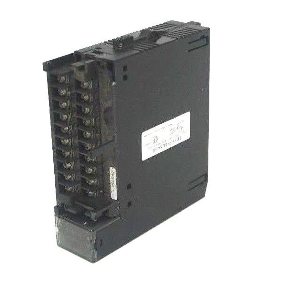 Used LOT OF 4 GE FANUC IC693MDL645B 16 PT INPUT MODULES 24VDC POS/NEG LOGIC W/O DOORS