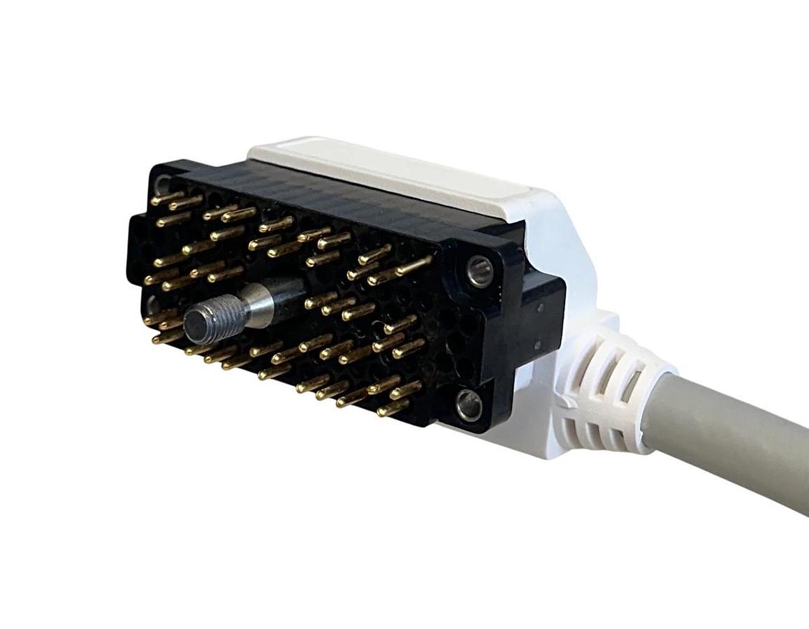 SIEMENS MOORE 16137-114 16137114 INTERCONNECT COMMUNICATION CABLE 600VAC 3m NSMP