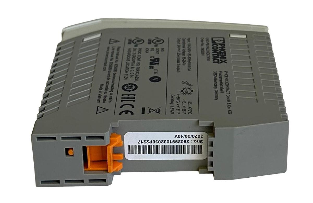 Used NEW PHOENIX CONTACT UNO-PS/1AC/24DC/30W / 2902991 UNO POWER SUPPLY 100-240V