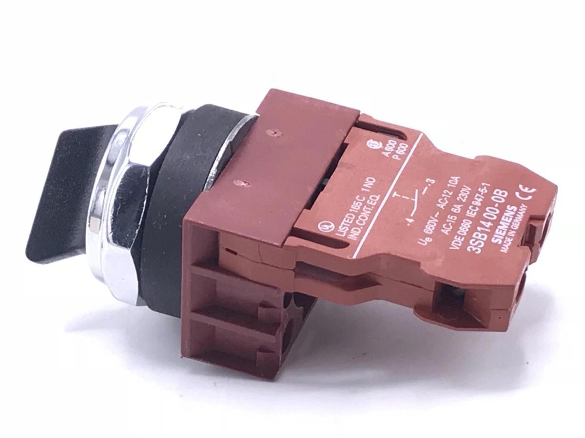 Used NIB SIEMENS 3SB03-2MKBX2 SELECTOR SWITCH, 30MM, 2 POSITION, 1 N.O., 3SB032MKBX2