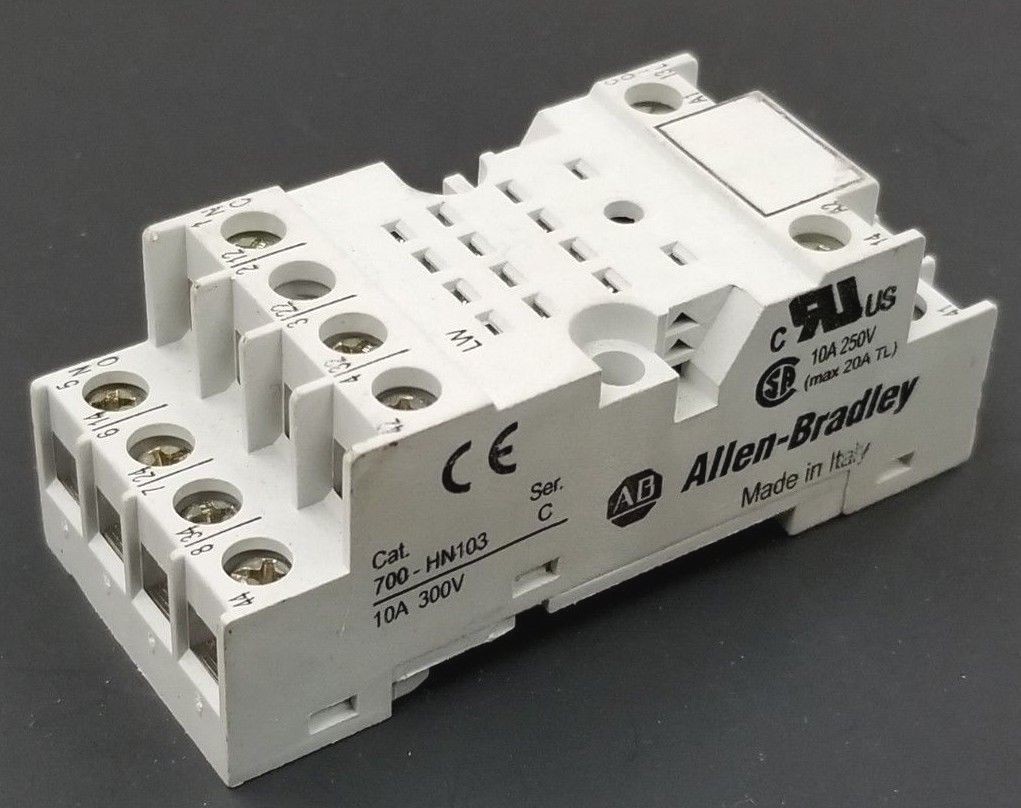 Used ALLEN BRADLEY 700-HN103 RELAY BASE SER. C, 10A, 300V, 700HN103