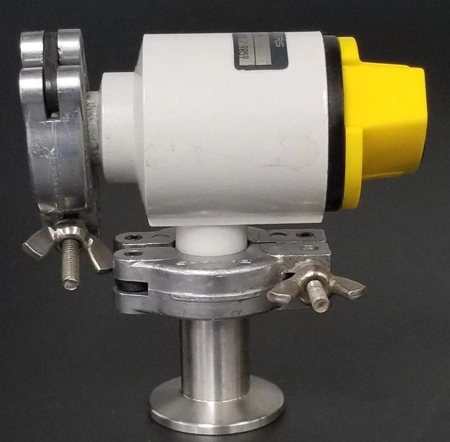 Used BALZERS EVA-016-H ANGLE VALVE, BP V15 000 / 9859, EVA016H
