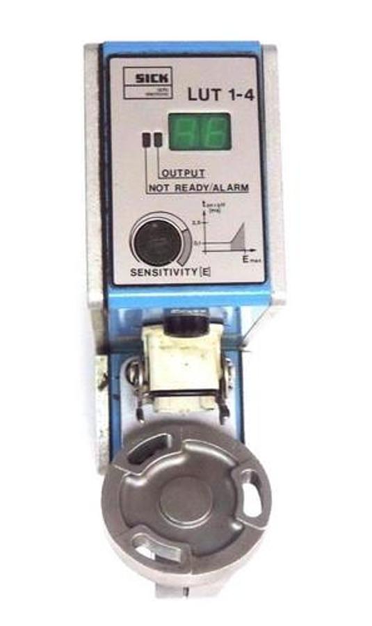 Used REPAIRED SICK LUT 1-450 LUMINESCENCE SENSOR 1005939 W/ 1002262-0200 SENSOR