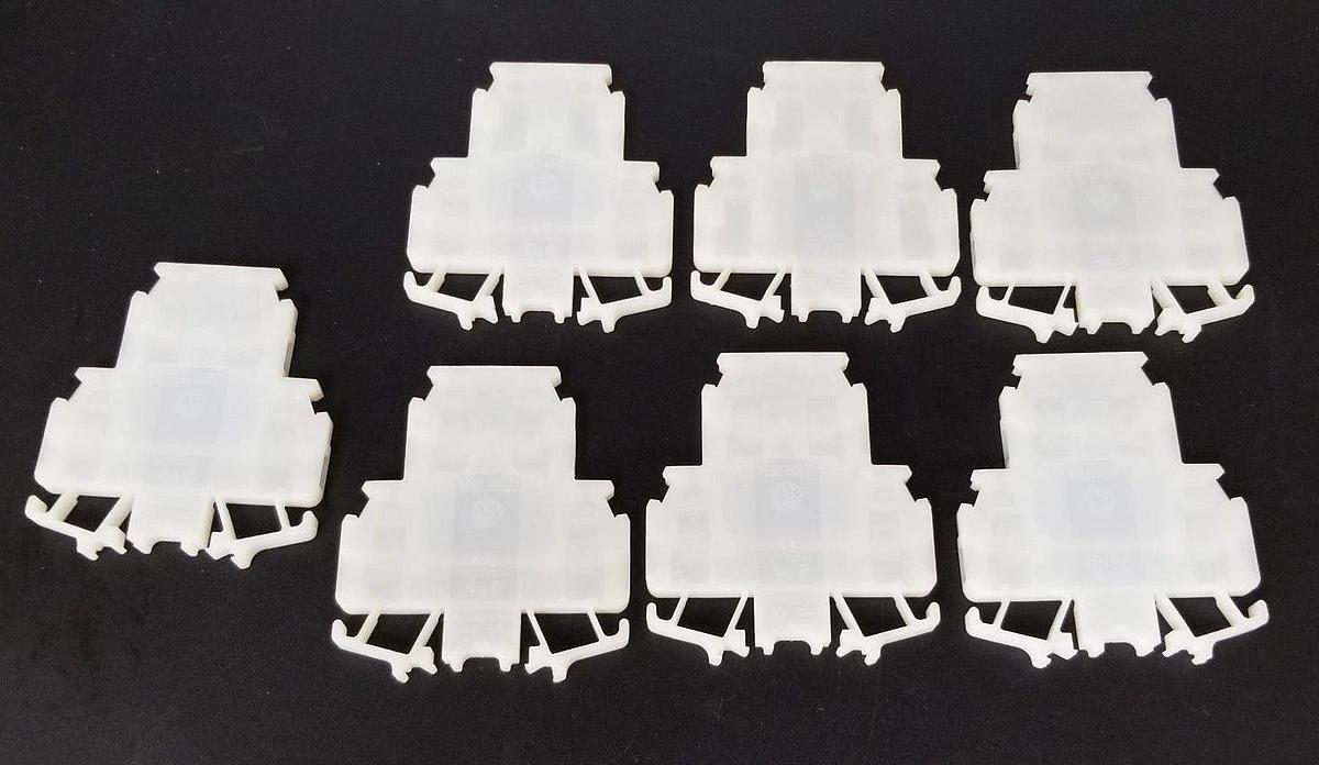 LOT OF 7 NEW ALLEN-BRADLEY 1492-HM2 TERMINAL BLOCKS 1492HM2
