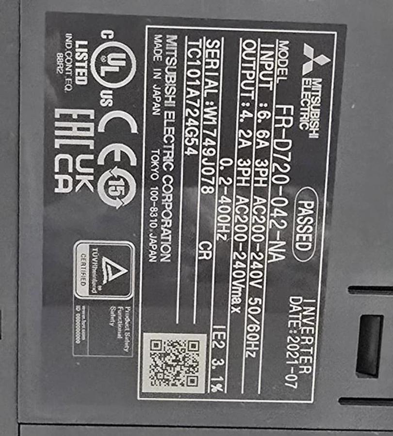 Mitsubishi FR-D720-042-NA FREQROL-D700 VFD/VSD Inverter 3-Ph 200-240V 1HP NSMP