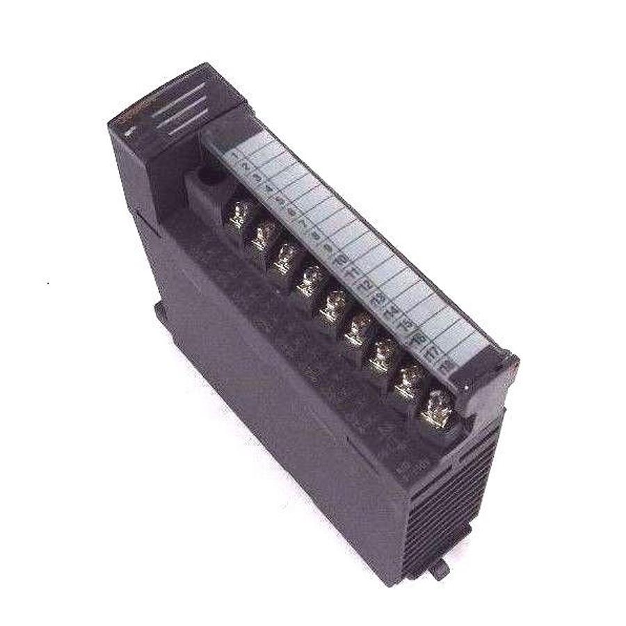 Used MITSUBISHI Q68ADV A/D CONVERTER UNIT MELSEC-Q