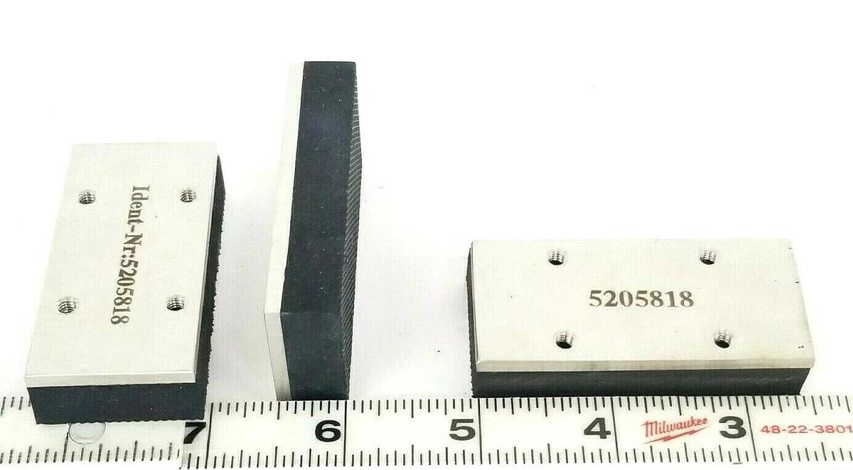 LOT OF 6 NEW REIS ROBOTICS USA 5205818 RUBBER CHEEKS SKR 17217-122E