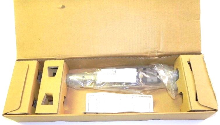 Used NEW THK SR15V2SSC1E+360L LINEAR LM GUIDE 6R049