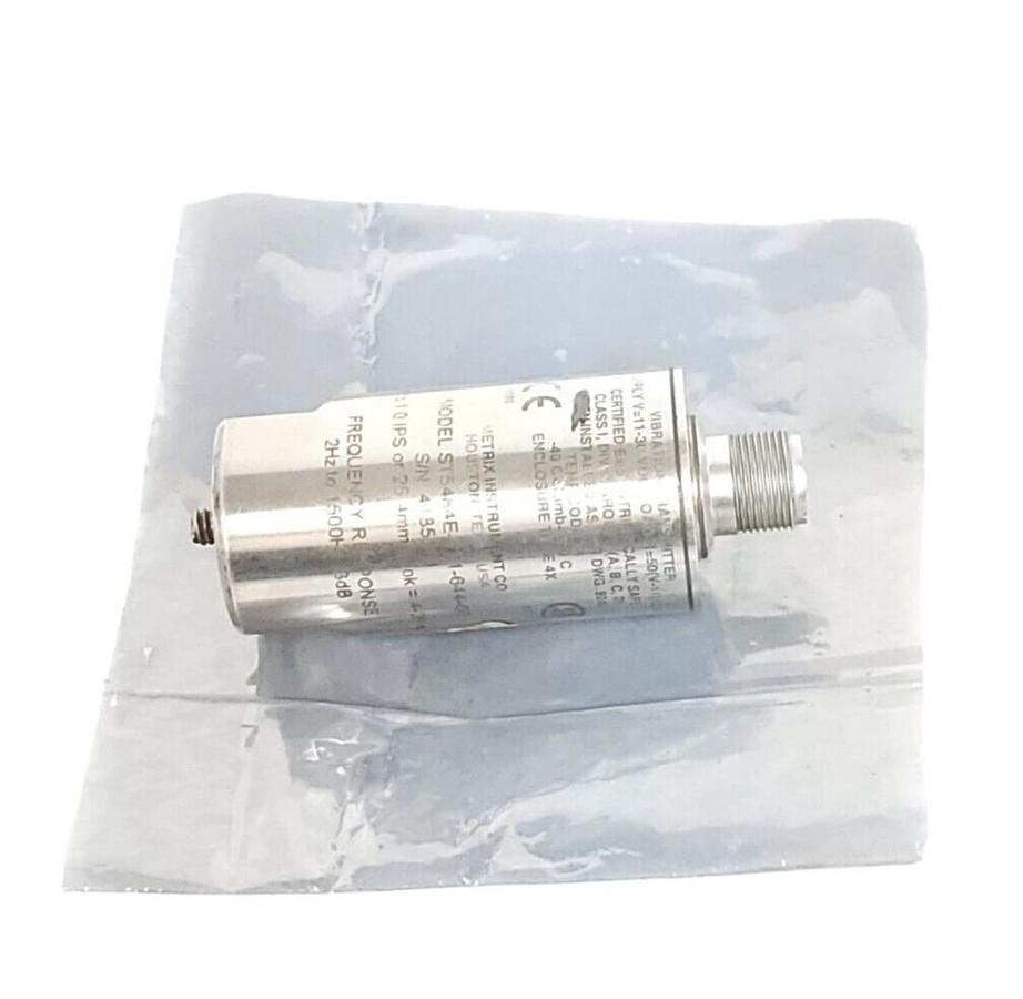 Used METRIX VIBRATION ST5484E-121-644-00 TRANSMITTER