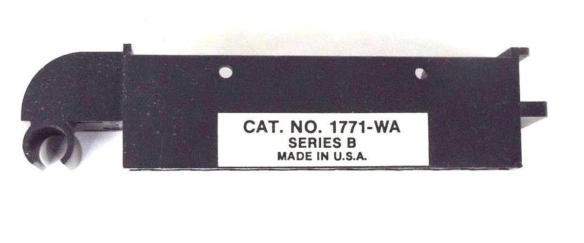 NIB ALLEN BRADLEY 1771-IA2 AC/DC INPUT MODULE 120V, 1771IA2