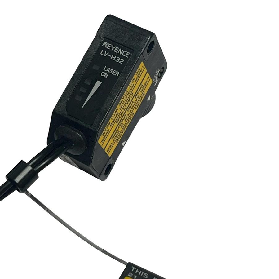 Used Keyence Laser Sensor Kit: LV-21AP Amplifier, LV-H32 Head, GV-H45 Sensor/Bracket