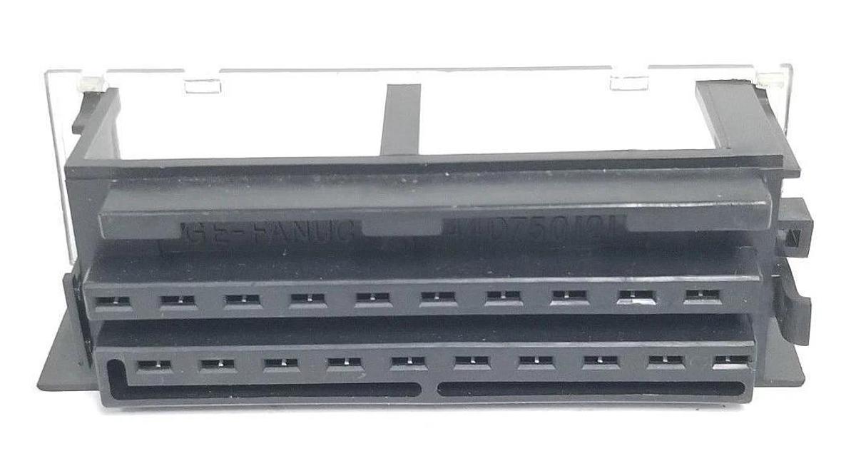 Used GE FANUC MDL330 I/O MODULE WIRING TERMINAL