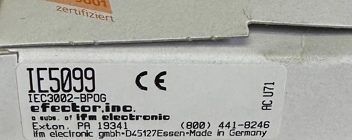 Used NEW IFM EFECTOR IEC3002-BPOG / IEC3002BPOG INDUCTIVE SENSOR 2mm IE5099