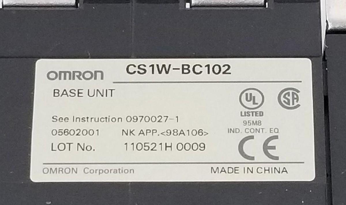 Used OMRON CS1W-BC102 SLOT RACK BASE UNIT W/ (3) CS1W-SP001 SPACE UNITS