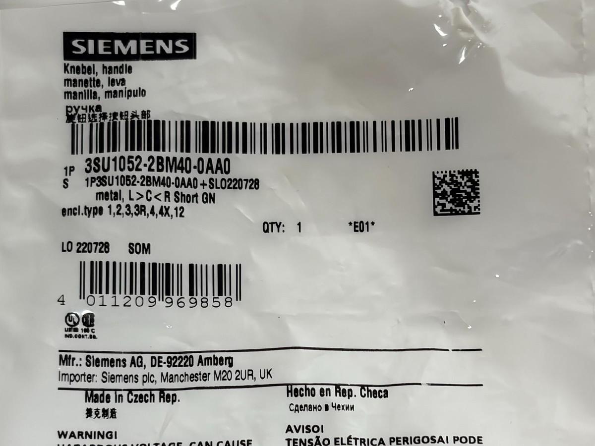 Used Siemens Sirius Act 3SU1052-2BM40-0AA0 Green Rotary Selector Switch 3-Position