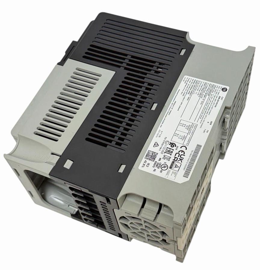 Used Allen Bradley 25B-D010N104 /A PowerFlex 525 AC VFD Drive 3Ph 480V 5HP FW: 7.001