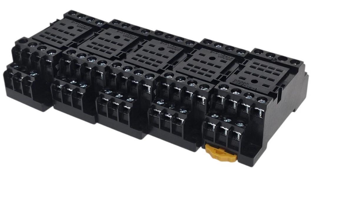 LOT OF 5 NEW OMRON PYFZ-14-E RELAY SOCKETS 4 POLE MY4 SOCKET 6A PYFZ14E